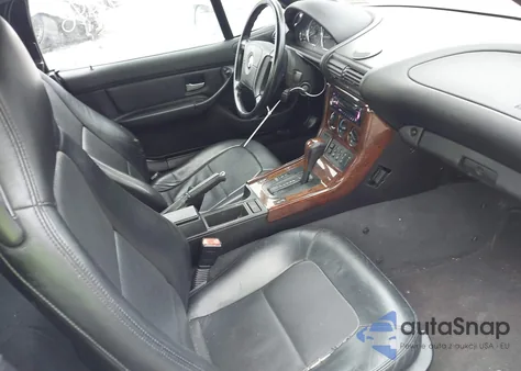 1998 BMW Z3 1.9 z USA, uszkodzony, nr VIN 4USCH7332WLD16671